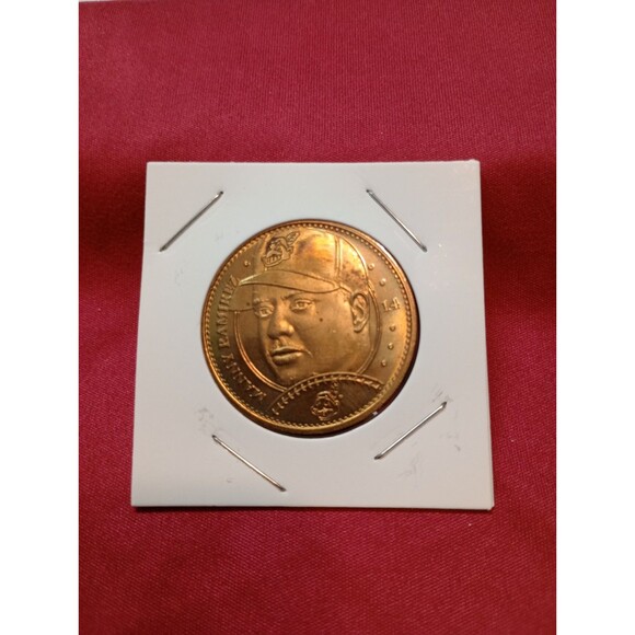 1997 Pinnacle Mint Coins #14 Manny Ramirez Cleveland Indians - Picture 1 of 2